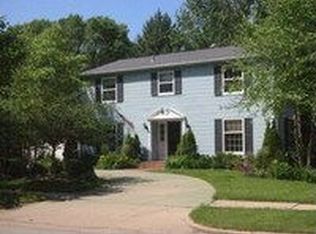 4001 S Thunderbird Trl, Sioux Falls, SD 57103