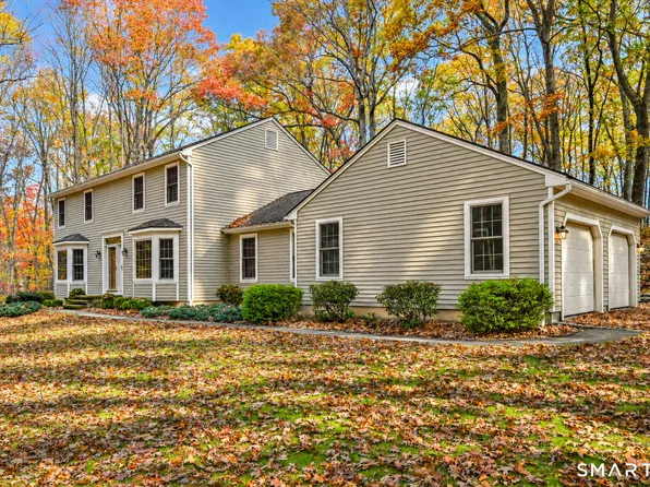 160 Woods Way Drive, Southbury, CT 06488