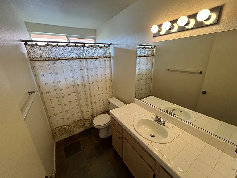 1453 Woodmere Rd — Photo 10