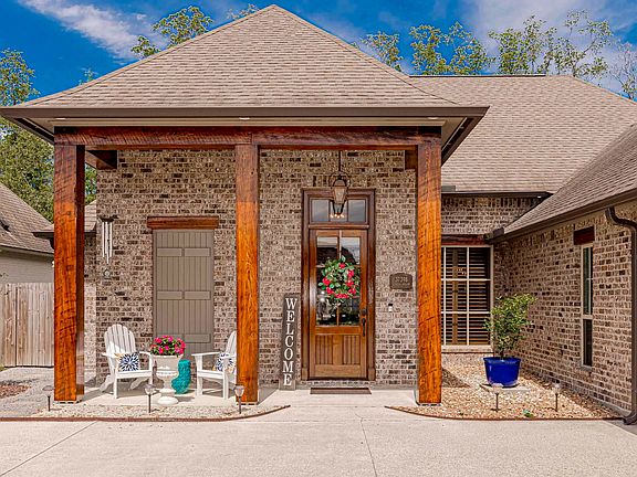4th image of 37398 Cypress Hollow Ave