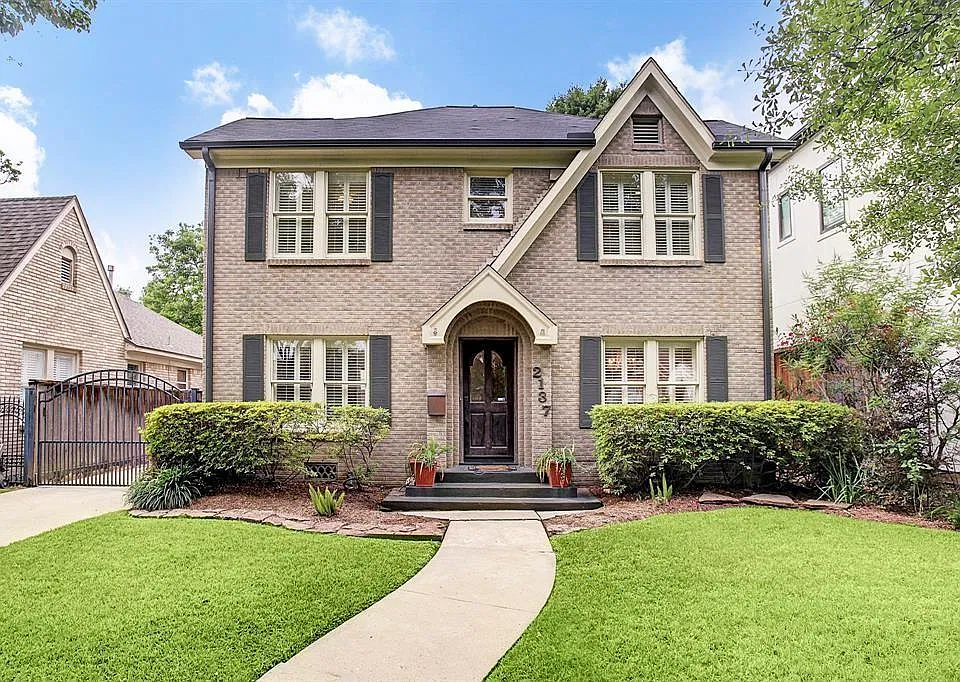 2137 W Main St