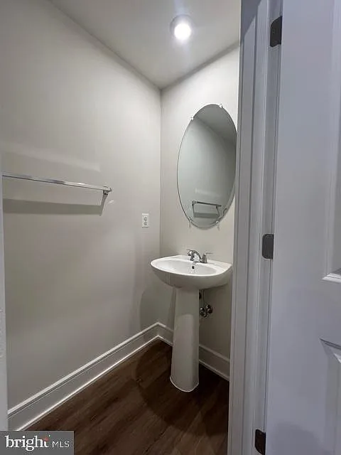 3 bed, 2.5 bath, 2152 sqft, $2,650 — Photo 3