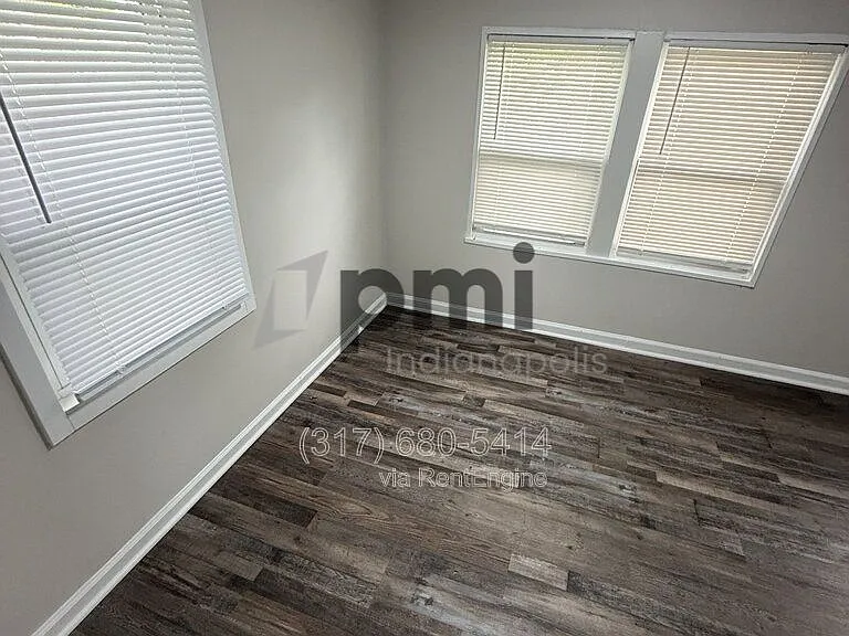 1620 Norton Ave — Photo 30