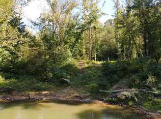 124 L Gabbard Rd, East Bernstadt, KY 40729