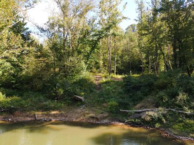 124 L Gabbard Rd, East Bernstadt, KY, 40729