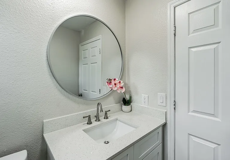224 Singleton Ave — Photo 13