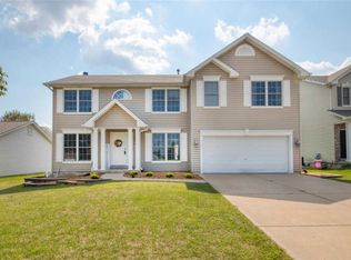 143 Shortstop Ct, O'Fallon, MO 63366