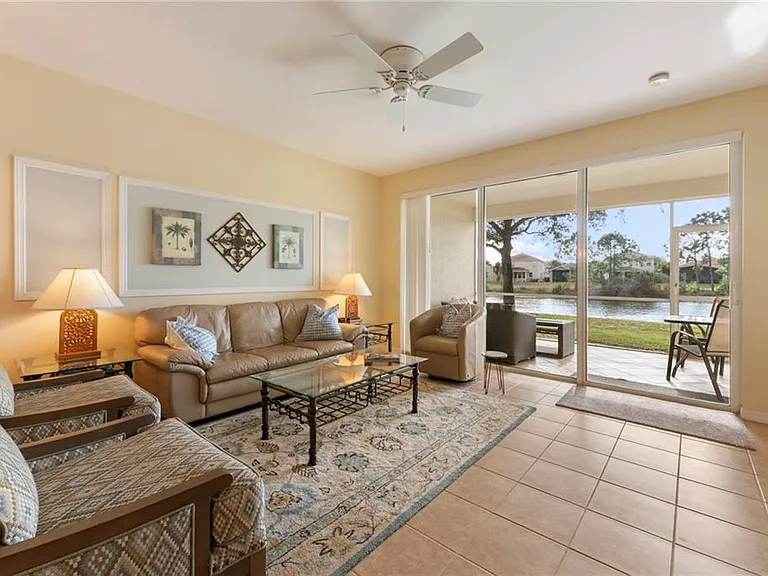 10129 Colonial Country Club Blvd — Photo 2