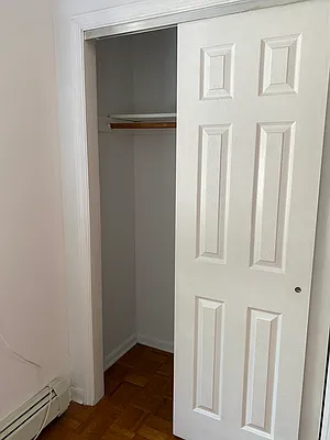 Rented by 18 REALTY | media 6