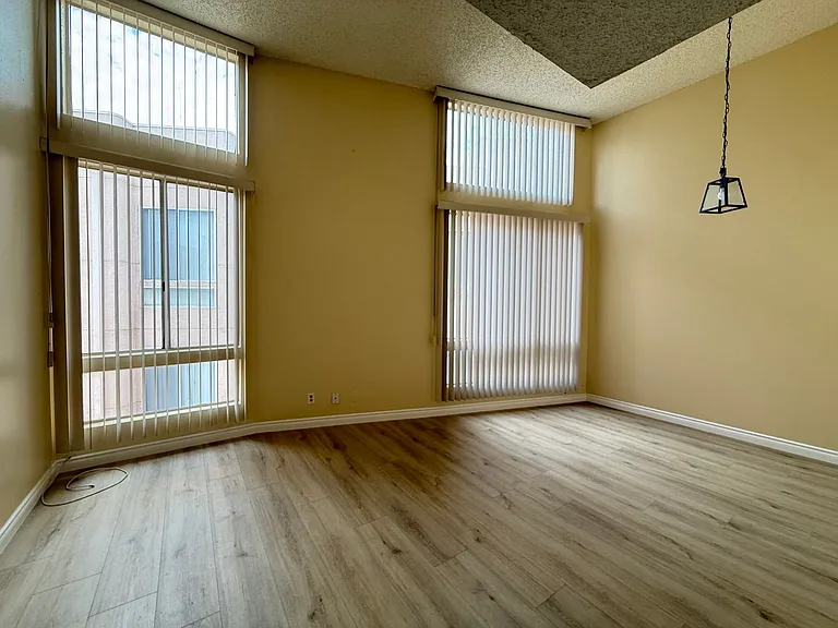 807Bunk — Photo 4