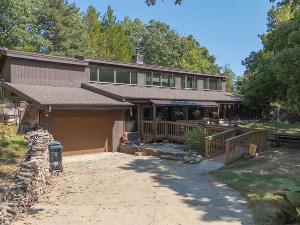 606 W Kosciusko St, Warsaw, MO 65355