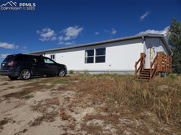 3rd image of 15635 Valdez Cir