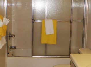 7360 Crystal Lake Dr APT 4, Swartz Creek, MI 48473