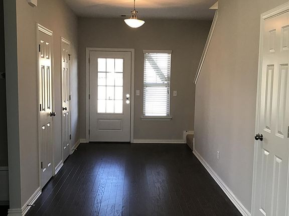 2nd image of 405 Black Thorn Ln #216