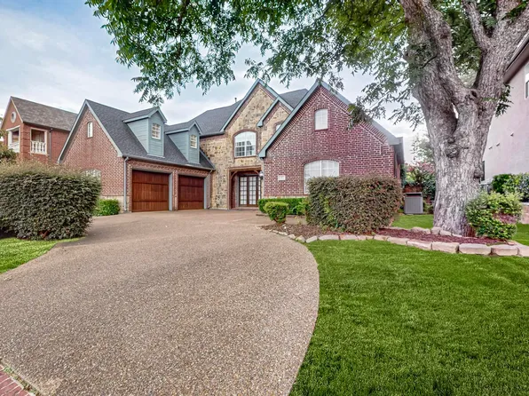 1413 Shadybrook Ln, Rowlett, TX 75088