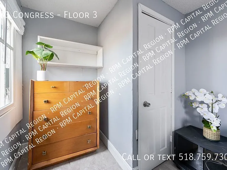 383 Congress St #3 — Photo 14