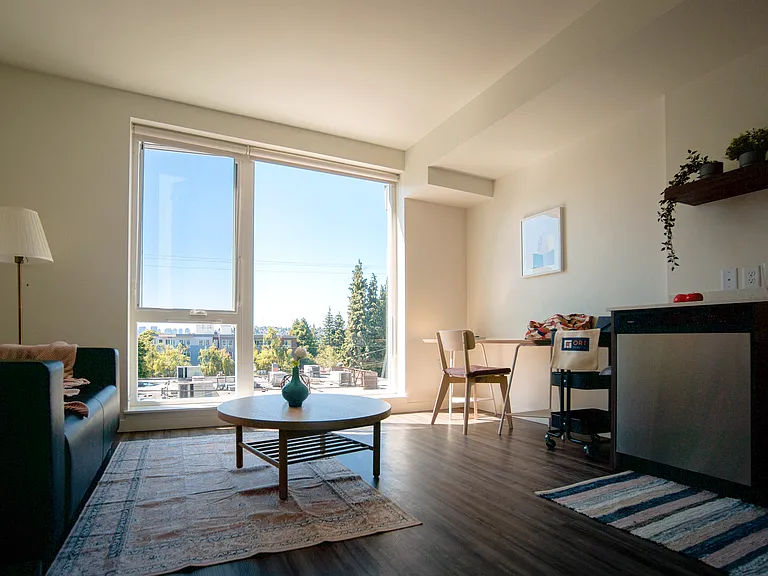 Ori Stone Way Apartments — Photo 54