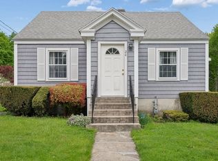 24 Falmouth St, Worcester, MA 01607