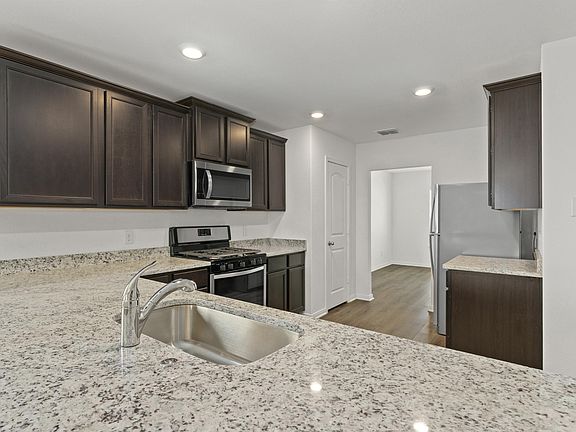 2nd image of 15207 Telfaire Mdws