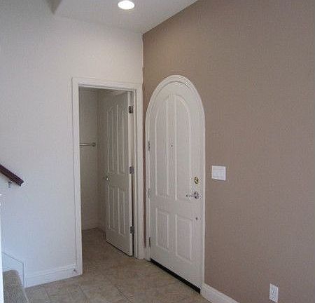 2nd image of 5412 Washoe St