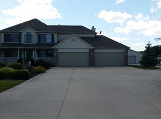 5234 Green Rd, New Haven, IN 46774