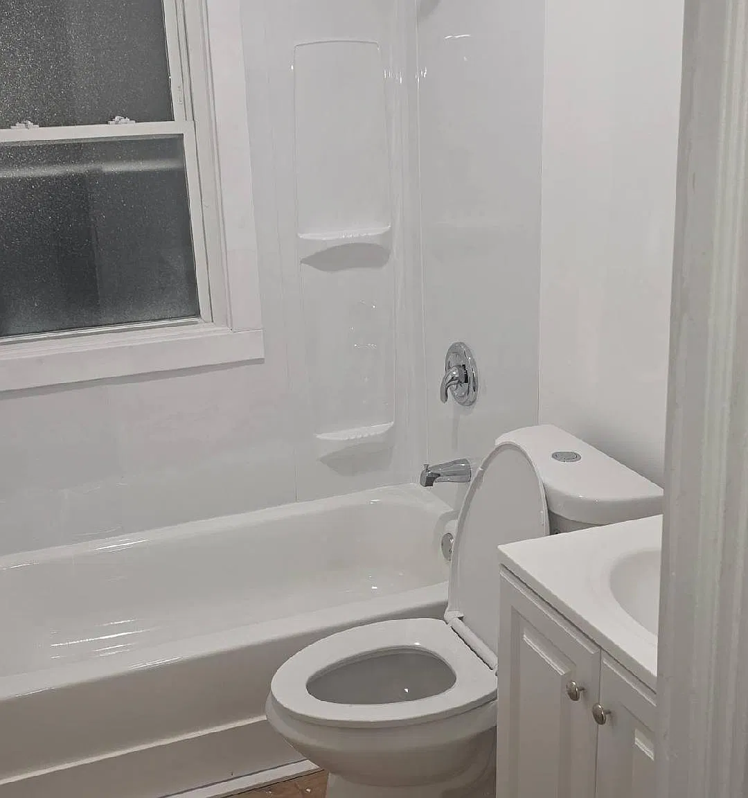 3 bed, 1000 sqft, $1,375 — Photo 3