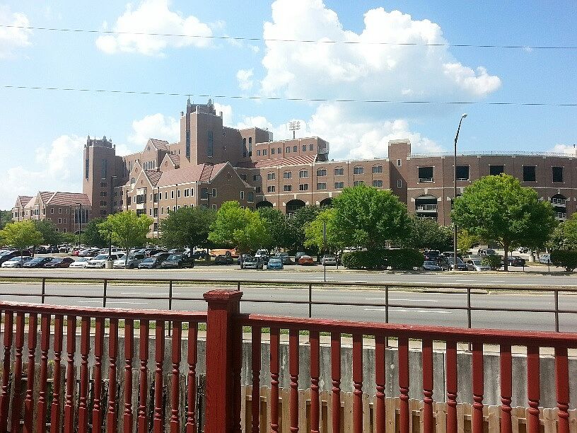 1st image of 1310 Warrior Way