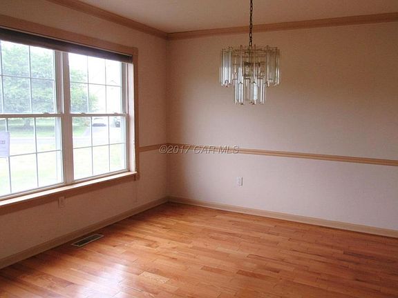 5th image of 6056 Fairfax Cir