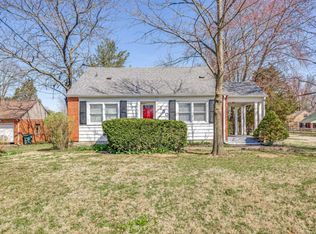 150 W Sharon Rd, Cincinnati, OH 45246