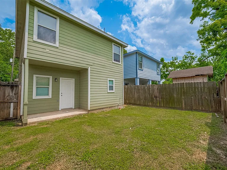6623 Arabella St — Photo 33
