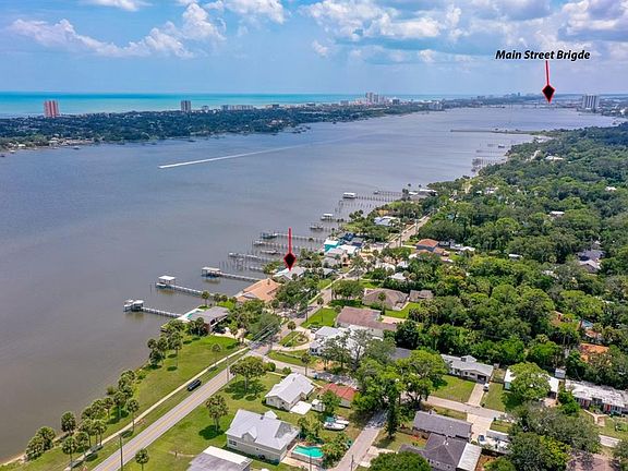 3rd image of 1633 Riverside Dr