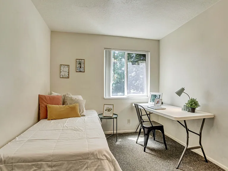Bountiful Court Apartments