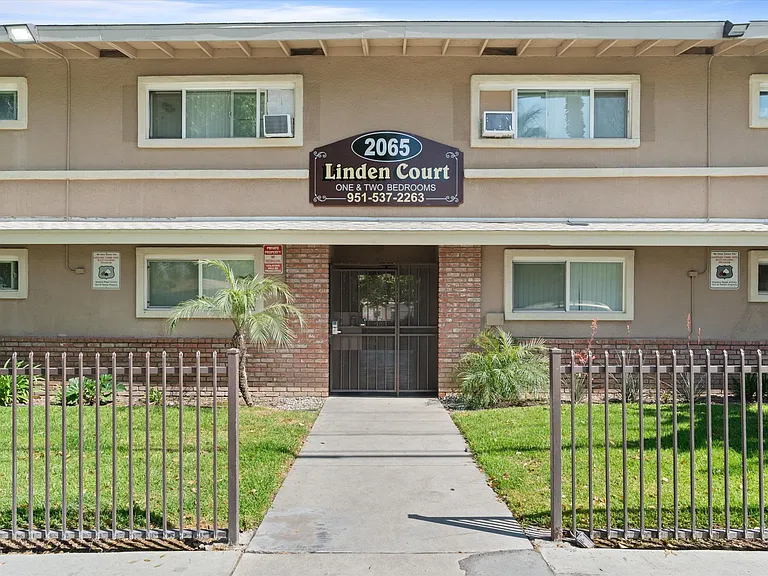 Linden Court Apartments — Photo 23