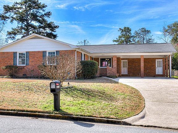 2nd image of 3818 Pine Knoll Ct