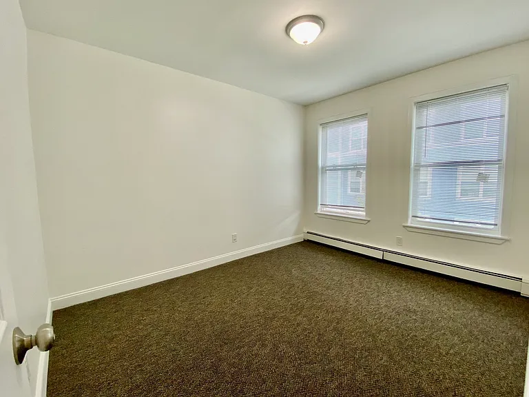 21 Heldun St #2 — Photo 10