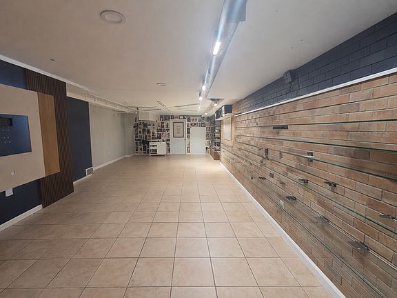 2nd image of 343 Palmetto St #2
