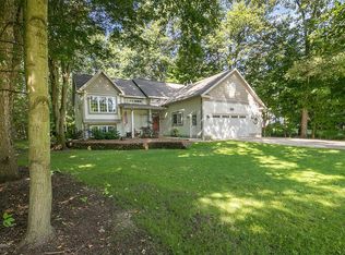 3416 Maple Gate Dr, Saugatuck, MI 49453