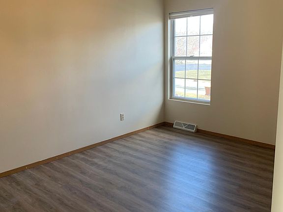 5th image of 8346 Delta Dr APT 4