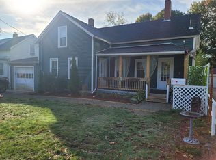 84 Lake St, Webster, MA 01570