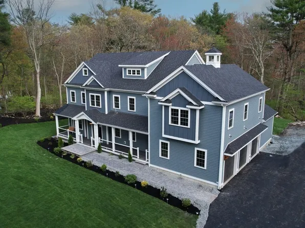 16 North St, North Reading, MA 01864
