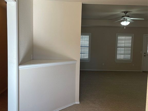 3rd image of 214 Northridge Dr