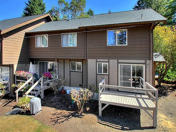 5th image of 12808 62nd Ave NW #C-1