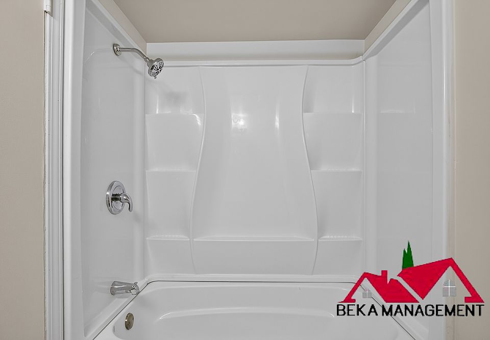 13927 Middle Gibraltar Rd #5, photo 6