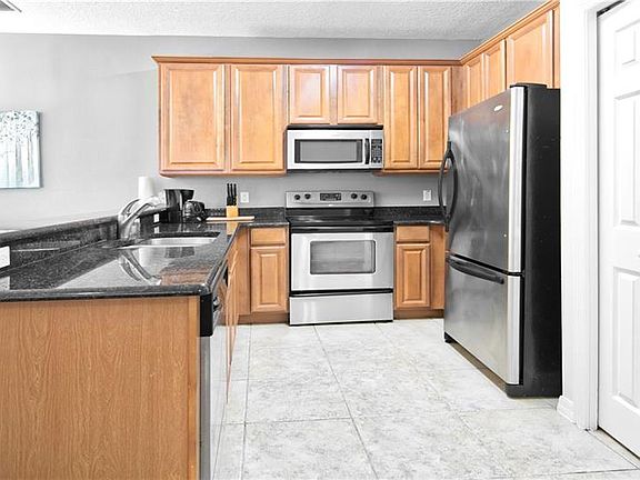 4th image of 2732 Oakwater Dr #101