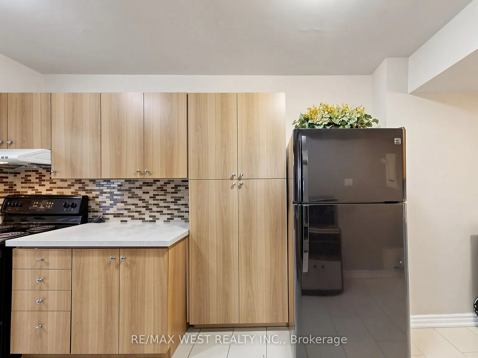 2 bed, $2,500 — Photo 4