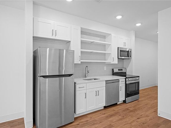 5th image of 456 Flat Shoals Ave SE #202