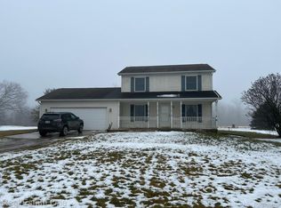 6671 Sherwood Rd, Fowlerville, MI 48836