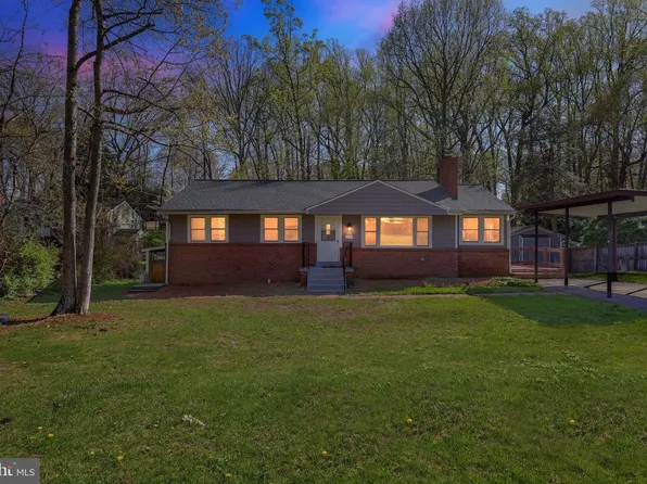 6109 Parkway Dr, Laurel, MD 20707