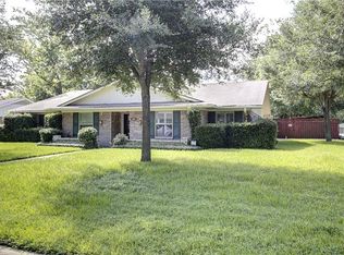 821 Royal Ln, Corsicana, TX 75110