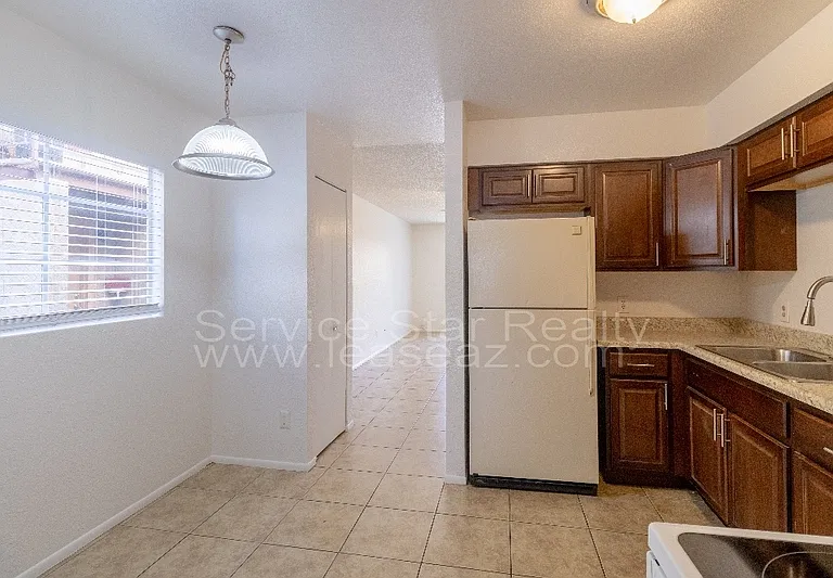 2807 E Le Marche Ave #103 — Photo 6